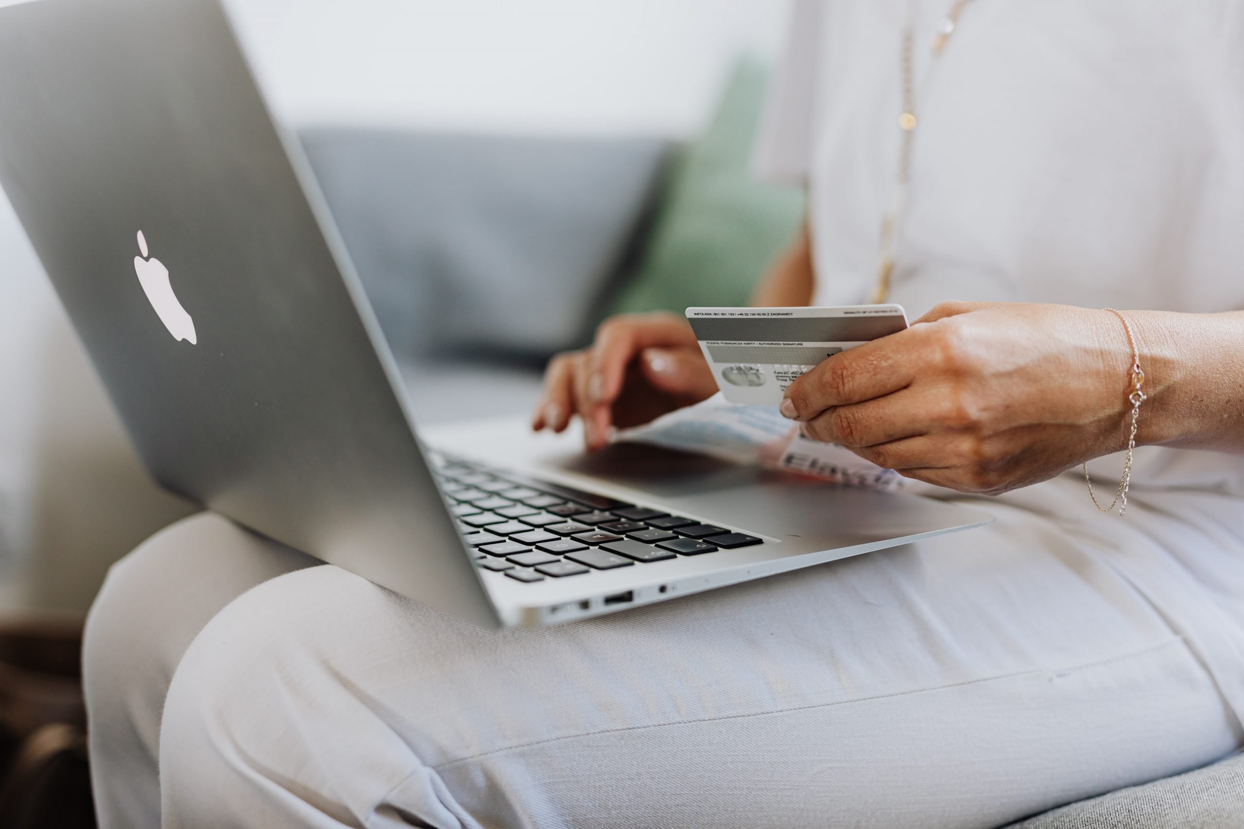 Woman making an e-commerce purchase